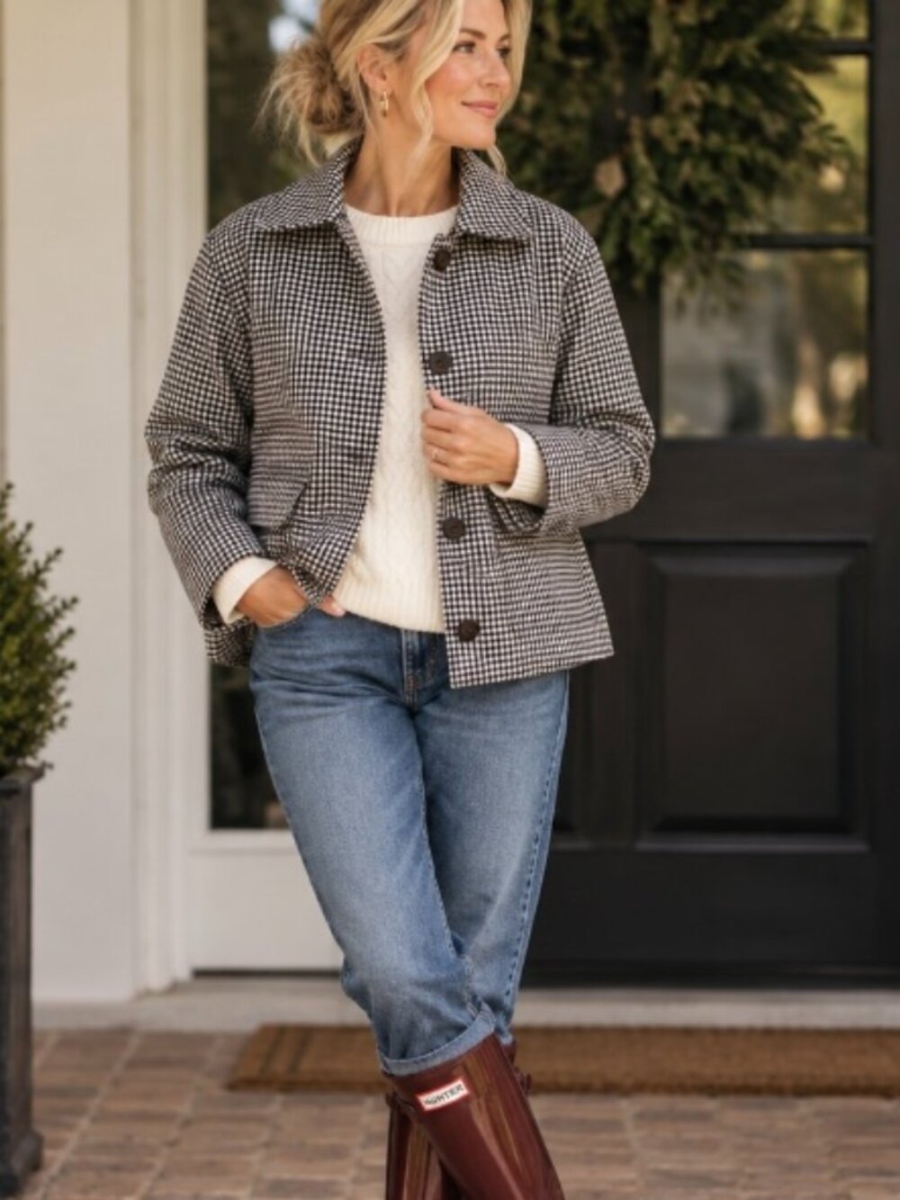 J. CREW black/white gingham puffer jacket size M preppy equestrian
